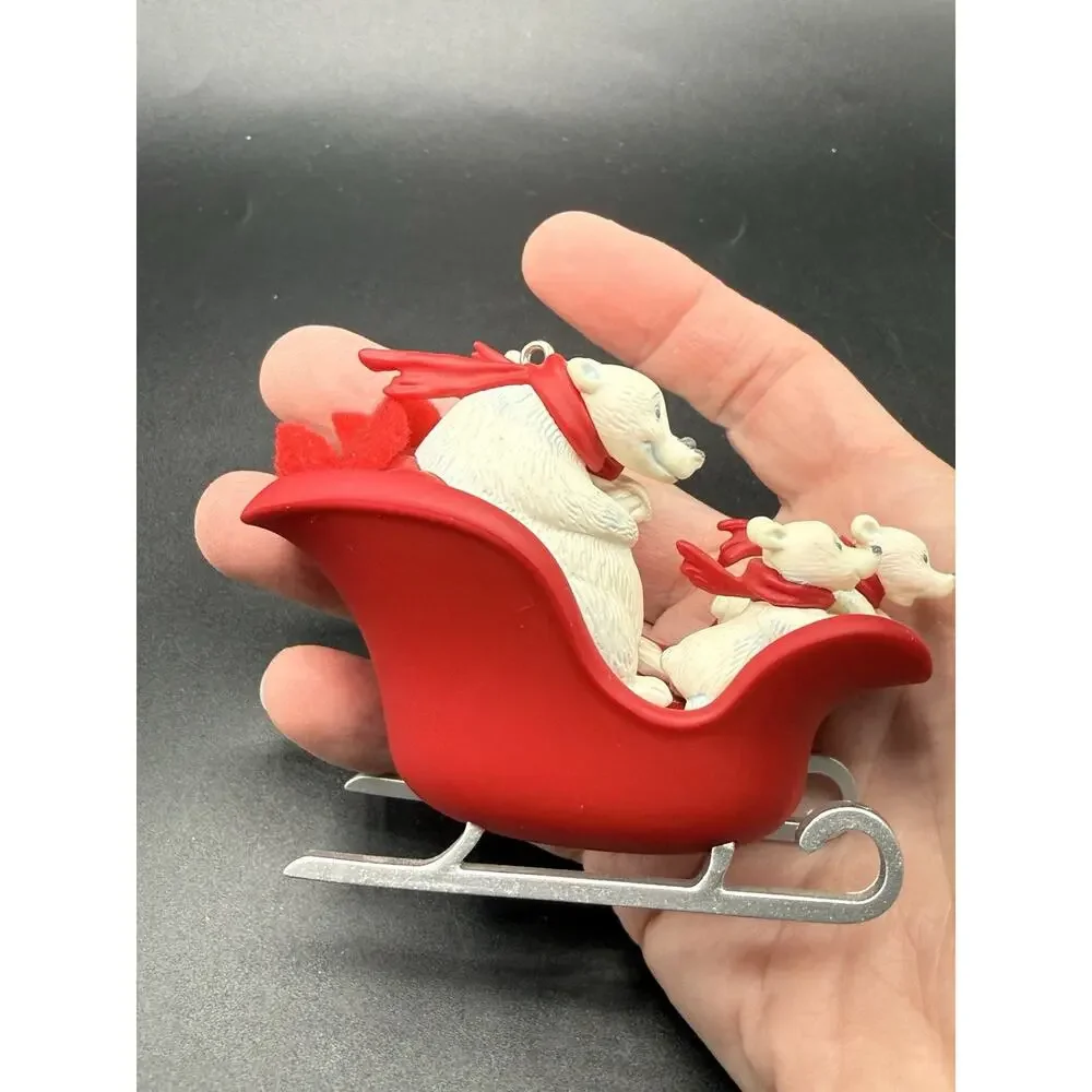 Hallmark Christmas Ornament Musical Sleigh Ride Polar Bears Works No Box Lo16